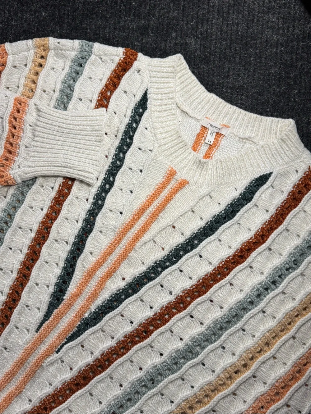 Maurices Women’s 1X (best fit XL) White Multi Color Stripe Knit Pullover Sweater